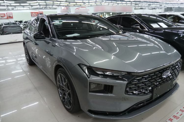 Used Ford Mondeo 2023 EcoBoost 245 Ultimate Model
