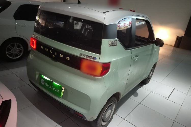 Used Wuling Hongguang MINIEV 2022 Macaron Premium Model – Lithium Ternary Battery

