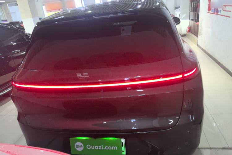 Used Li Auto L6 2025 Pro Smart Refresh Edition
