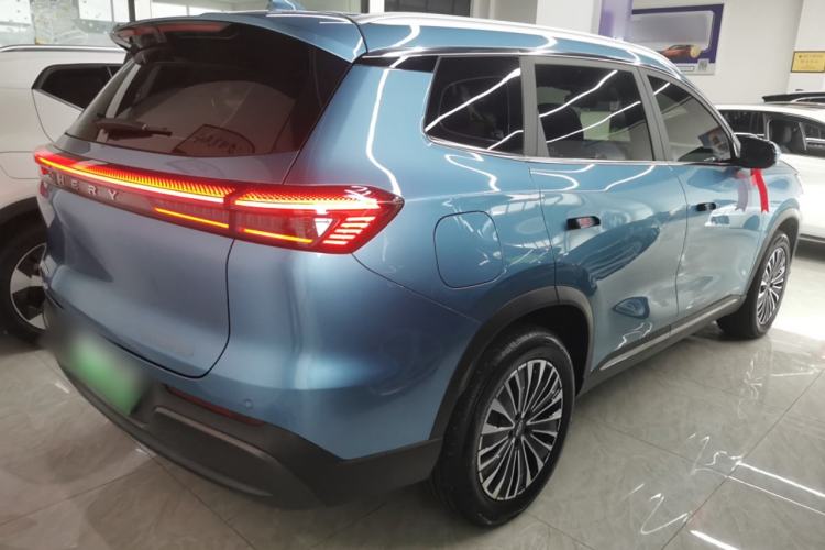 Used Chery Tiggo 8 PLUS C-DM 2025 1.5T 116 km Prestige Version 5 Seats