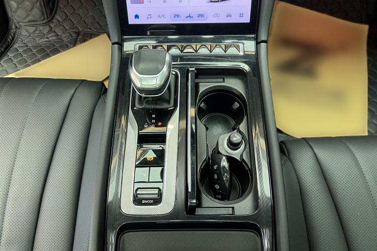 Used Hongqi H5 2023 2.0T Automatic Smart Connect Flagship Edition
