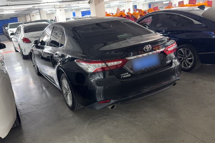 Used Toyota Camry 2018 2.5G Luxury Edition

