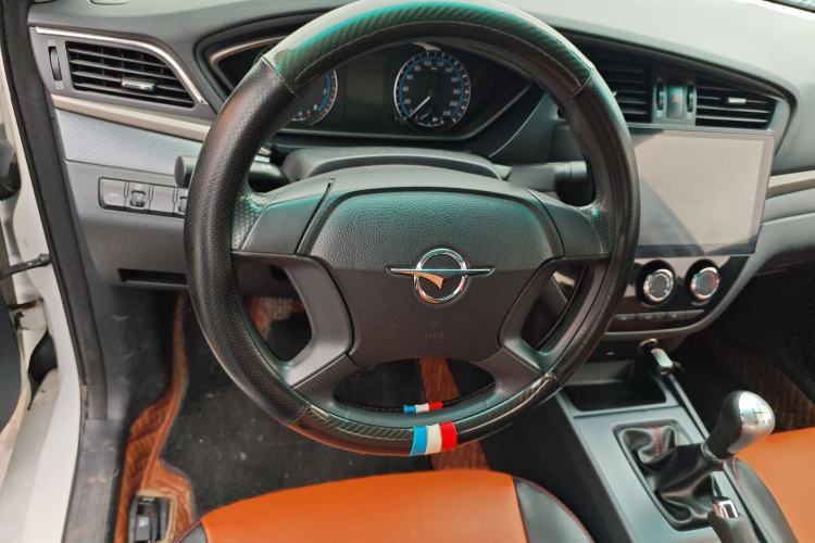 Used Haima M6 2017 1.6L Manual Comfort Model
