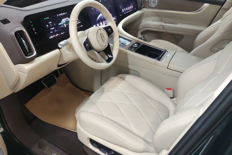 Used Hima AITO M9 2025 Extended-Range Ultra Version 52 kWh 6-Seater
