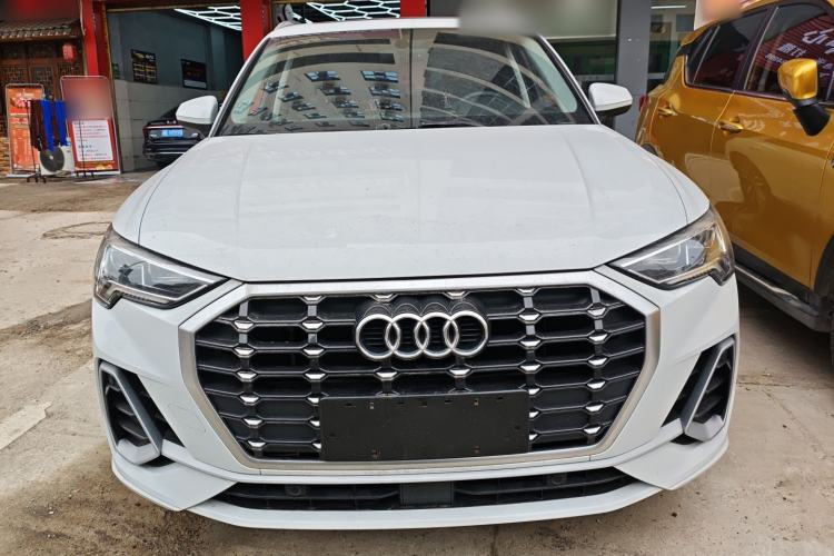 Used Audi Q3 2021 35 TFSI Progressive Dynamic Edition