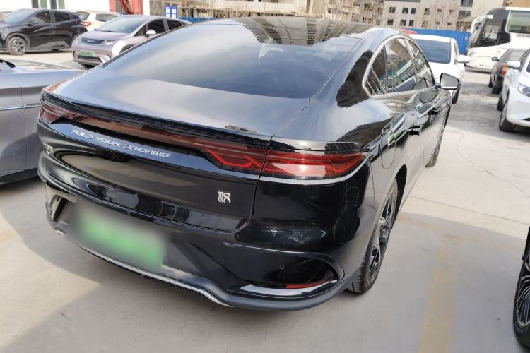 Used BYD Han 2024 EV Glory Edition 605KM Front-Wheel-Drive Premium Model
