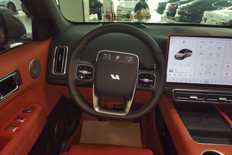 Used Li Auto L6 2025 Pro Smart Refresh Edition
