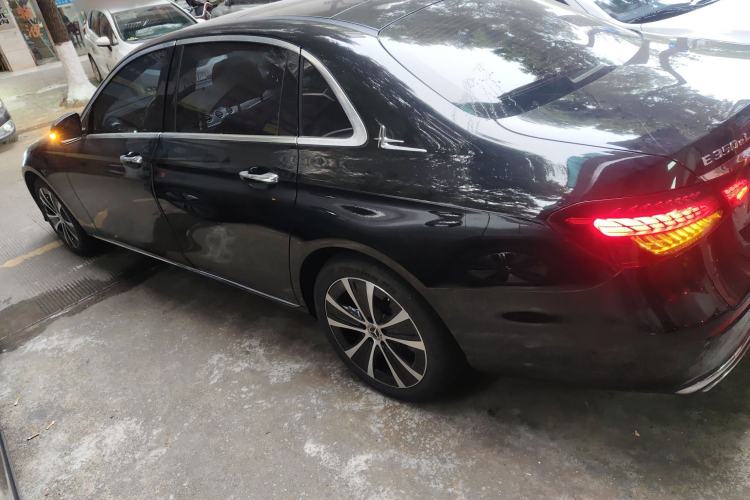 Used Mercedes-Benz E-Class New Energy 2022 Second Facelift E 350 e L Plug-in Hybrid Sedan
