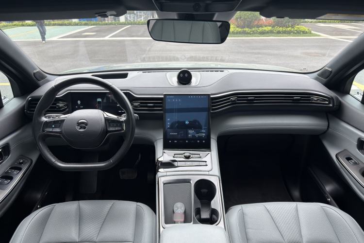 Used Nio ES8 2020 450 km Range 6-Seater Version
