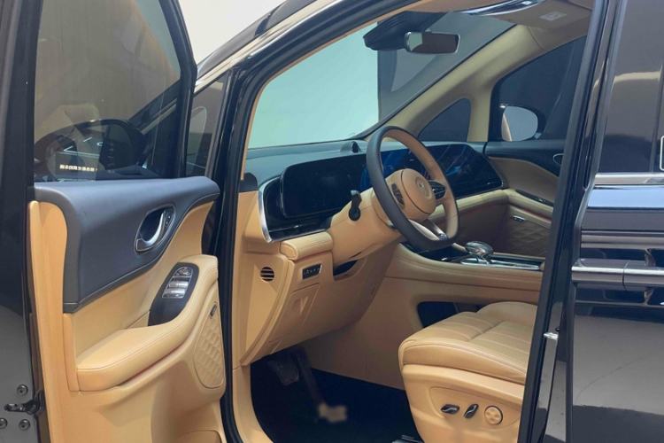 Used VOYAH Dream 2022 Low-Carbon Edition Home
