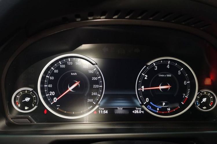 Used BMW X5 2017 xDrive28i
