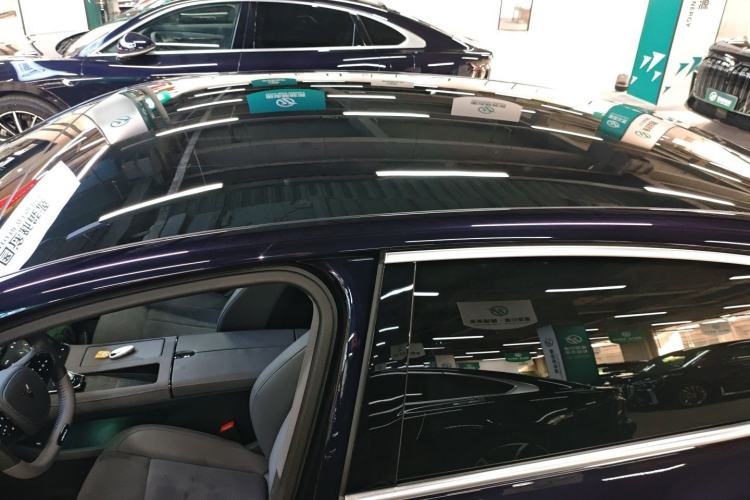 Used VOYAH PASSION 2024 PHEV Four-Wheel Drive Ultra-Long Range Flagship Model
