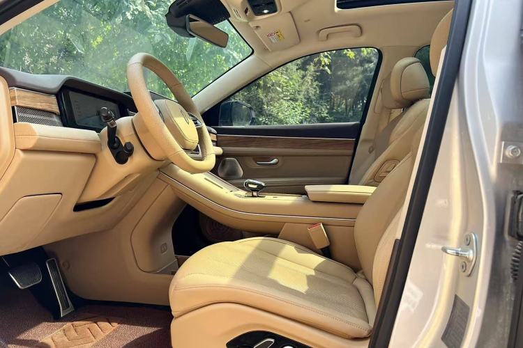 Used Hima AITO M7 2024 1.5T Intelligent Driving 4WD Max Edition 5 Seats
