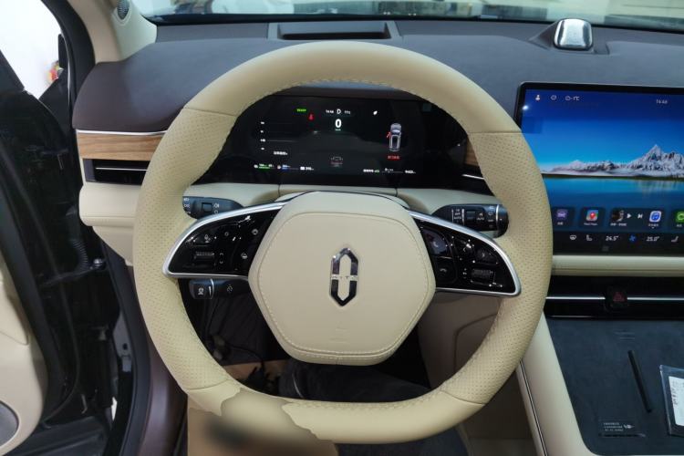 Used Hima AITO M7 2024 1.5T Rear-Drive Plus Version 5 Seats
