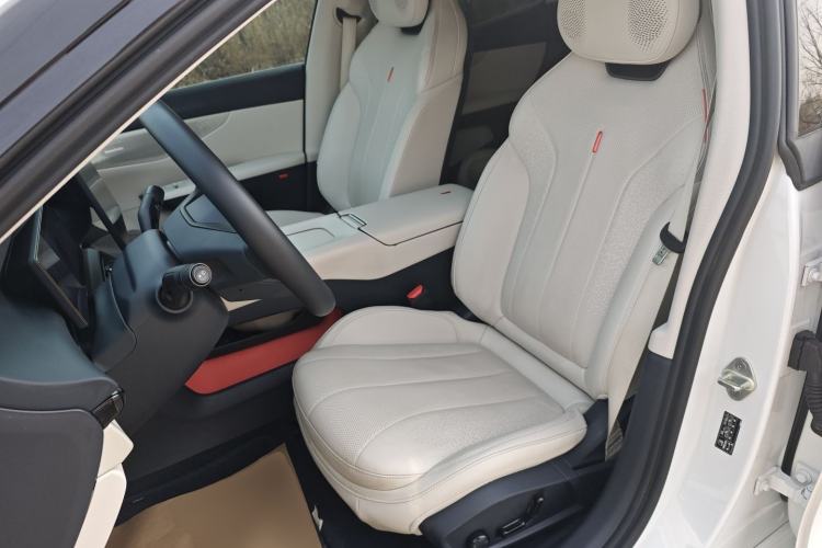 Used Lynk & Co 07 2024 EM-P 126 Long-Range Ultra
