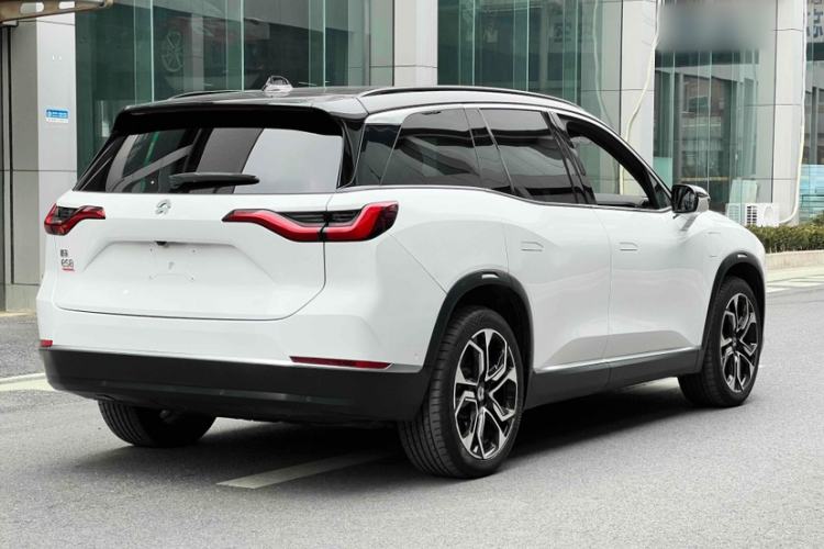 Used Nio ES8 2020 415 KM Signature Edition 7-Seater Version
