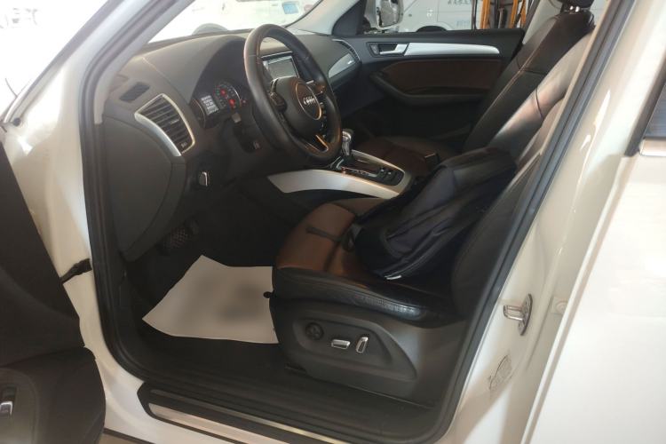 Used Audi Q5 2016 40 TFSI Technology Edition
