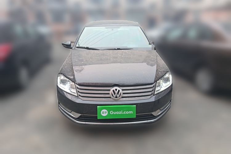 Used Volkswagen Magotan 2015 1.8TSI Luxury Model
