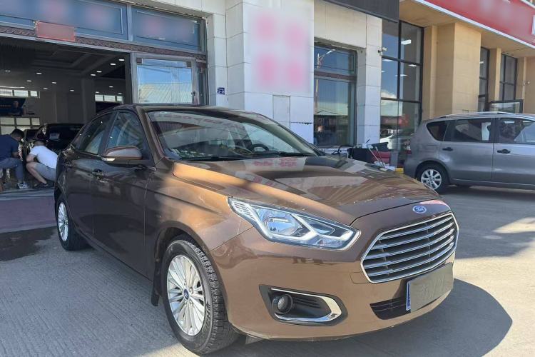 Used Ford Escort 2015 1.5L Manual Comfort Model