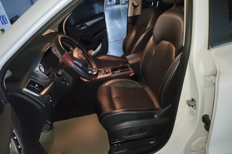 Used Roewe RX5 2018 20T Two-Wheel Drive Automatic Internet Smart Luxury Edition
