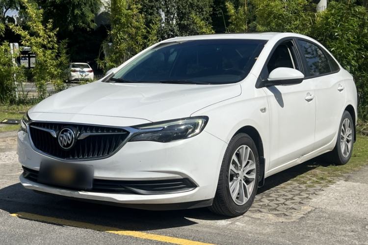 Used Buick GT 2018 18T Automatic Elite Model
