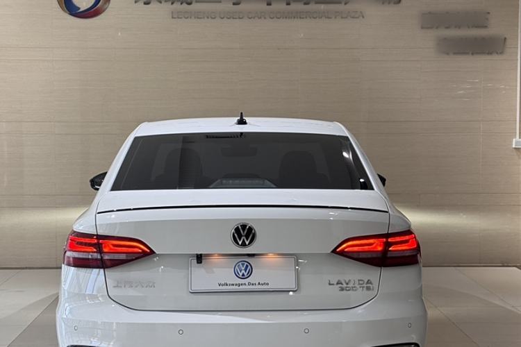 Used Volkswagen Lavida 2024 300TSI DSG Starry Sky Leading Edition
