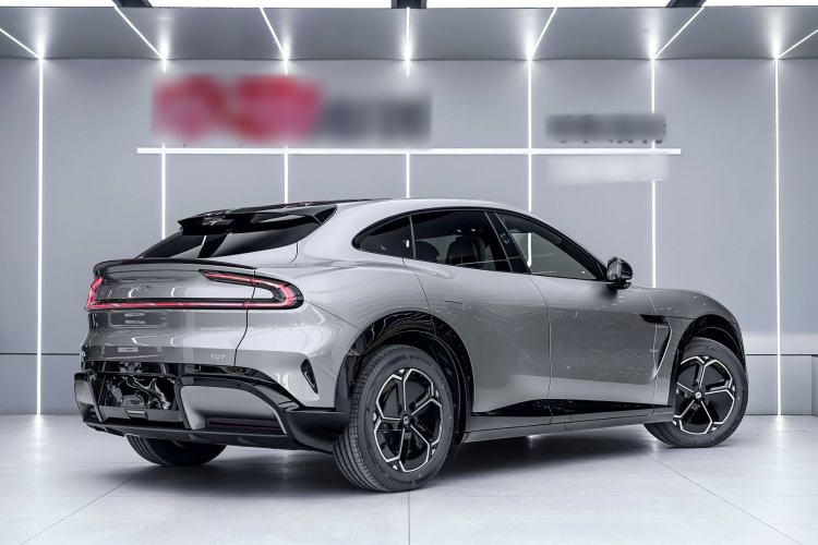 Used  YU7 2025 Ultra-Long Range All-Wheel Drive Pro Version
