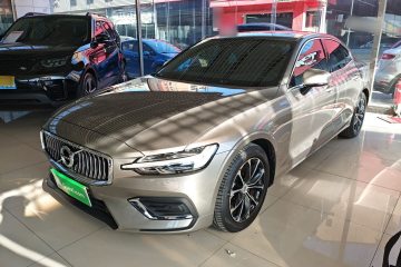 Used Volvo S60 2021 T4 Zhiyi Luxury Edition