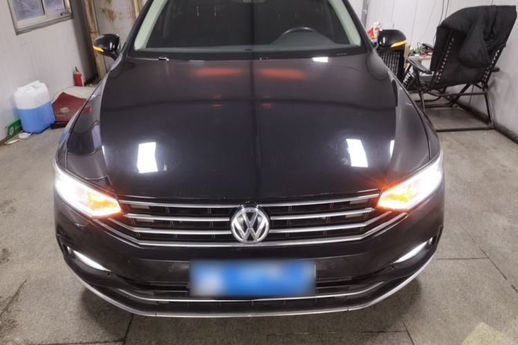 Used Volkswagen Magotan 2020 330TSI DSG Leading Model
