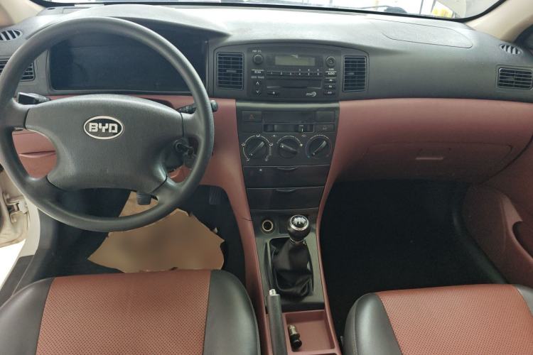 Used BYD F3 2012 Energy-Saving Edition 1.5L Manual Comfort Model
