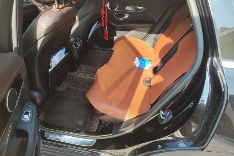 Used Mercedes-Benz GLC 2019 GLC 260 L 4MATIC Dynamic Model
