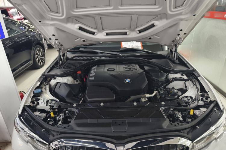 Used BMW 3 Series 2021 Second Facelift 320Li M Sport Package
