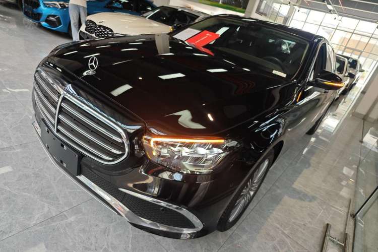 Used Mercedes-Benz E-Class 2023 Updated E 300 L Fashion Edition
