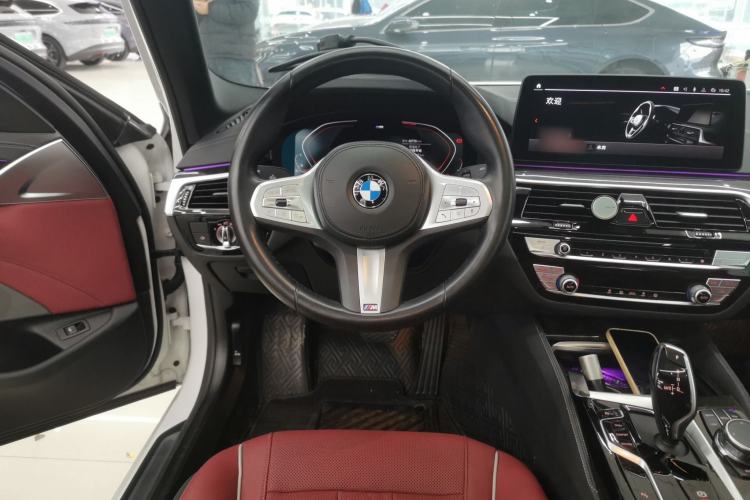 Used BMW 5 Series 2022 Second Facelift 525Li M Sport Package
