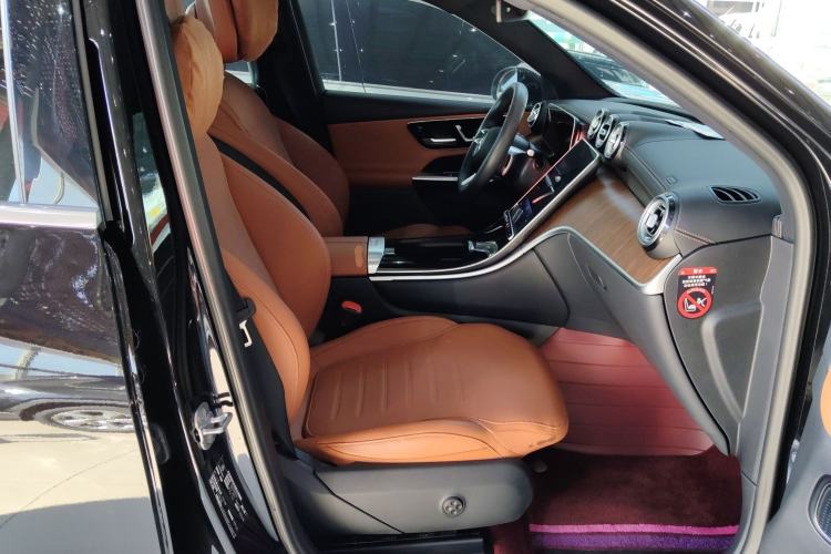 Used Mercedes-Benz GLC 2023 GLC 300 L 4MATIC Dynamic 7-Seater