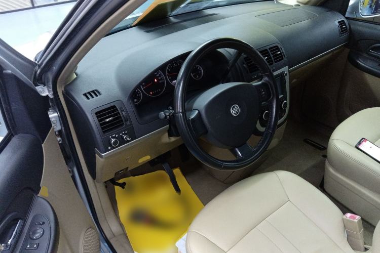 Used Buick GL8 2014 2.4L Executive Edition
