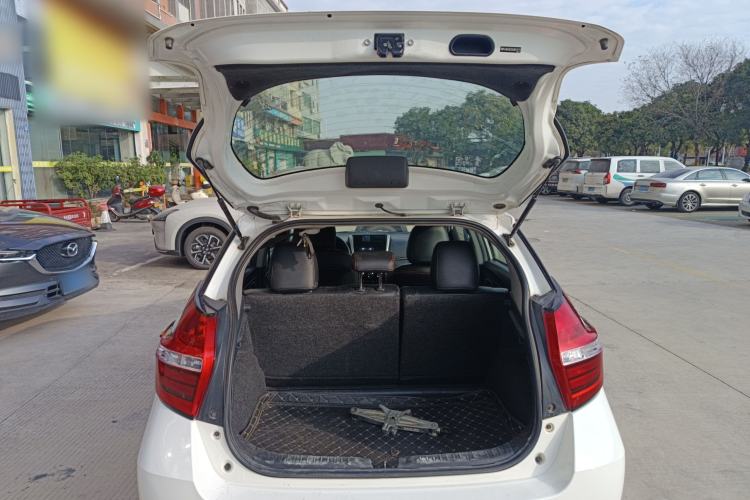 Used Toyota YARiS L 2016 Revised 1.5E CVT Charming Edition