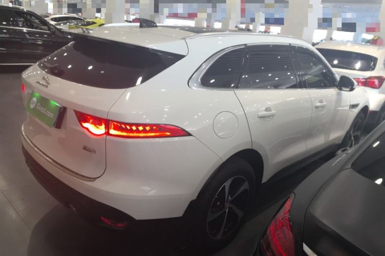 Used Jaguar F-PACE 2020 2.0T Urban Deluxe Edition
