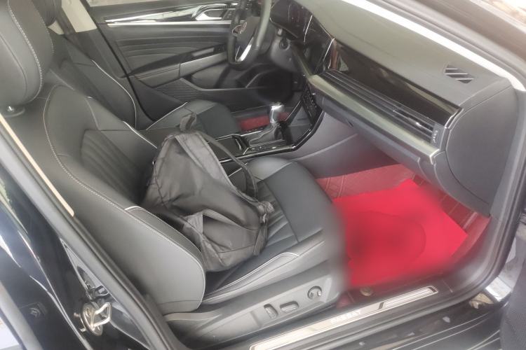 Used Volkswagen Passat 2023 330TSI Starry Luxury Edition
