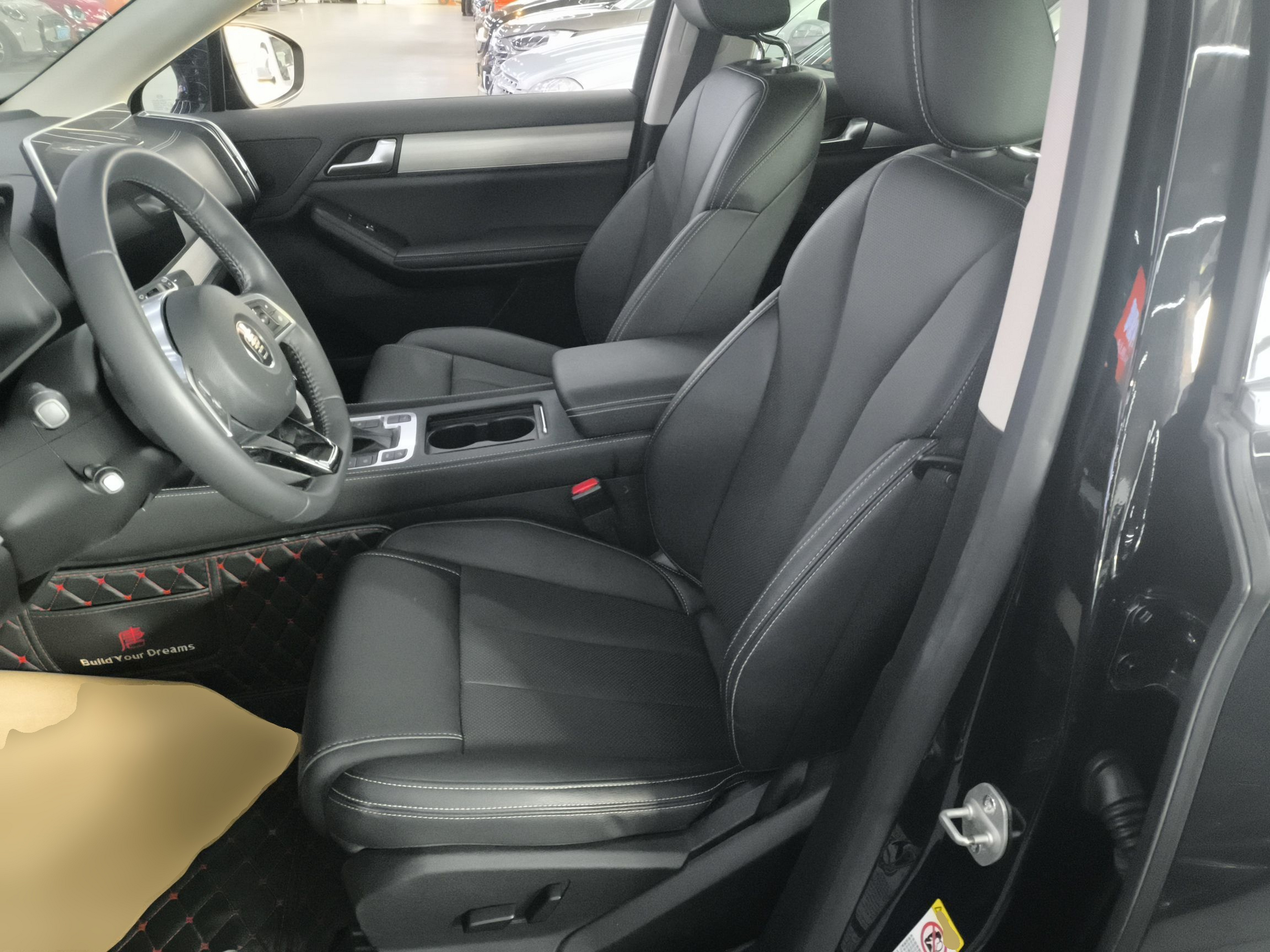 Переднее сиденье в автомобиле