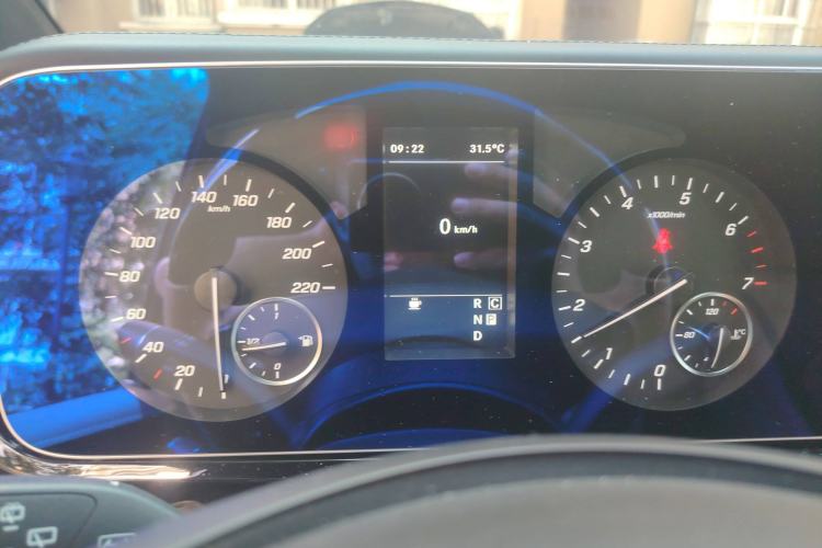 Used Mercedes-Benz Vito 2023 2.0T Elite Version 7 Seats