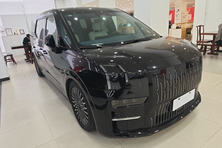 Used Zeekr 009 2022 Revised WE Version
