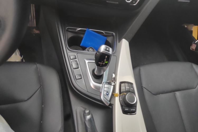 Used BMW 3 Series GT 2017 320i Sport Edition
