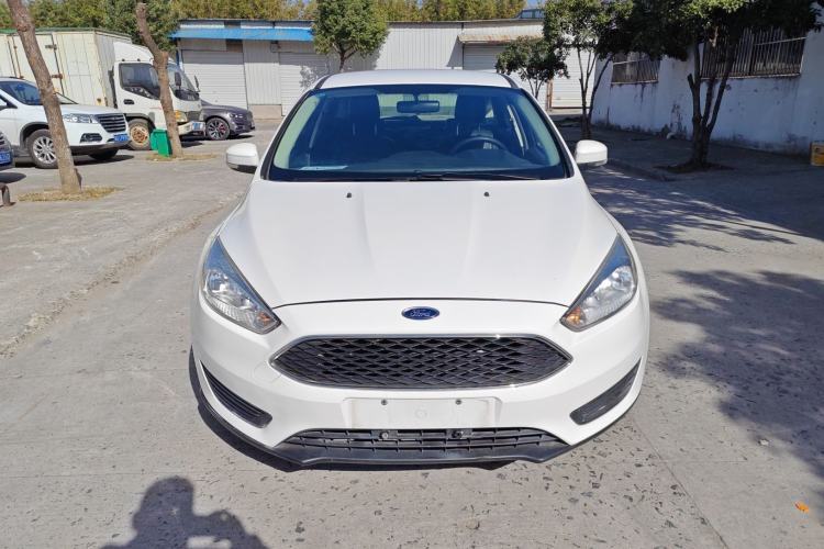 Used Ford Focus 2018 Hatchback Classic 1.6L Automatic Comfort Plus SmartDrive Edition
