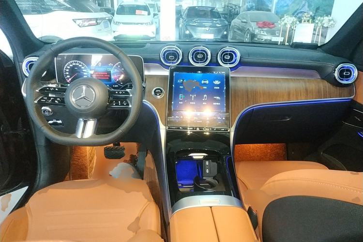 Used Mercedes-Benz GLC 2023 GLC 300 L 4MATIC Dynamic 7-Seater