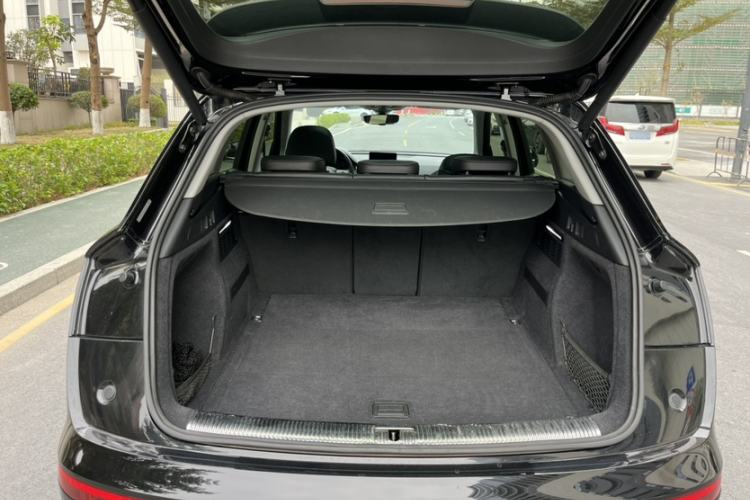 Used Audi Q5L 2020 Revised 40 TFSI Prestige Edition
