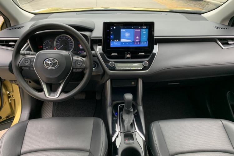 Used Toyota FRONTLANDER 2022 2.0L CVT Luxury PLUS Edition