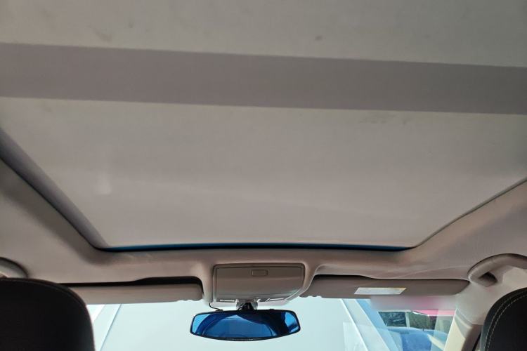 Used Volkswagen Tiguan L 2017 330TSI Automatic Two-Wheel Drive Luxury Edition