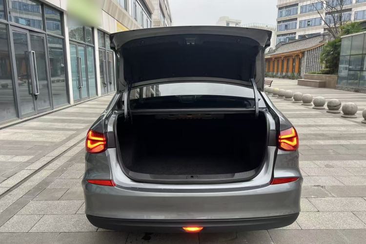 Used Chevrolet Monza 2021 320 Automatic Enjoyment Sunroof Edition
