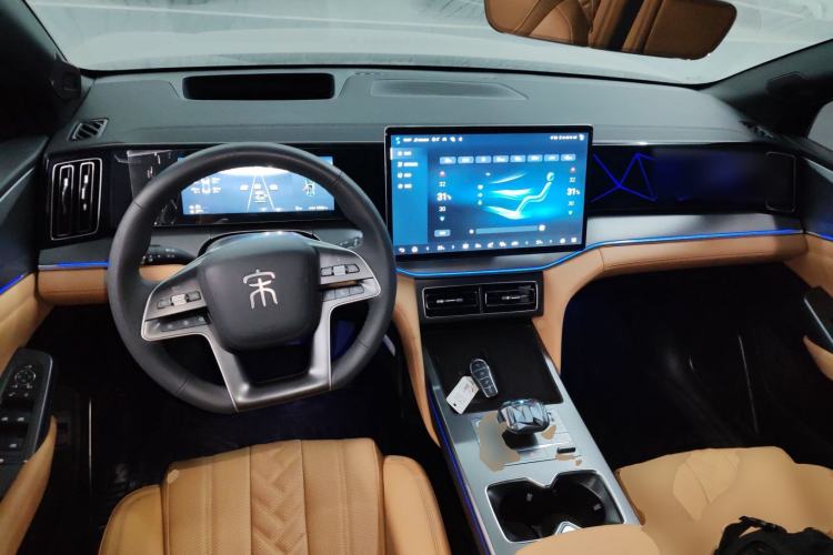 Used BYD Song L DM-i 2024 160 km Excellence Version
